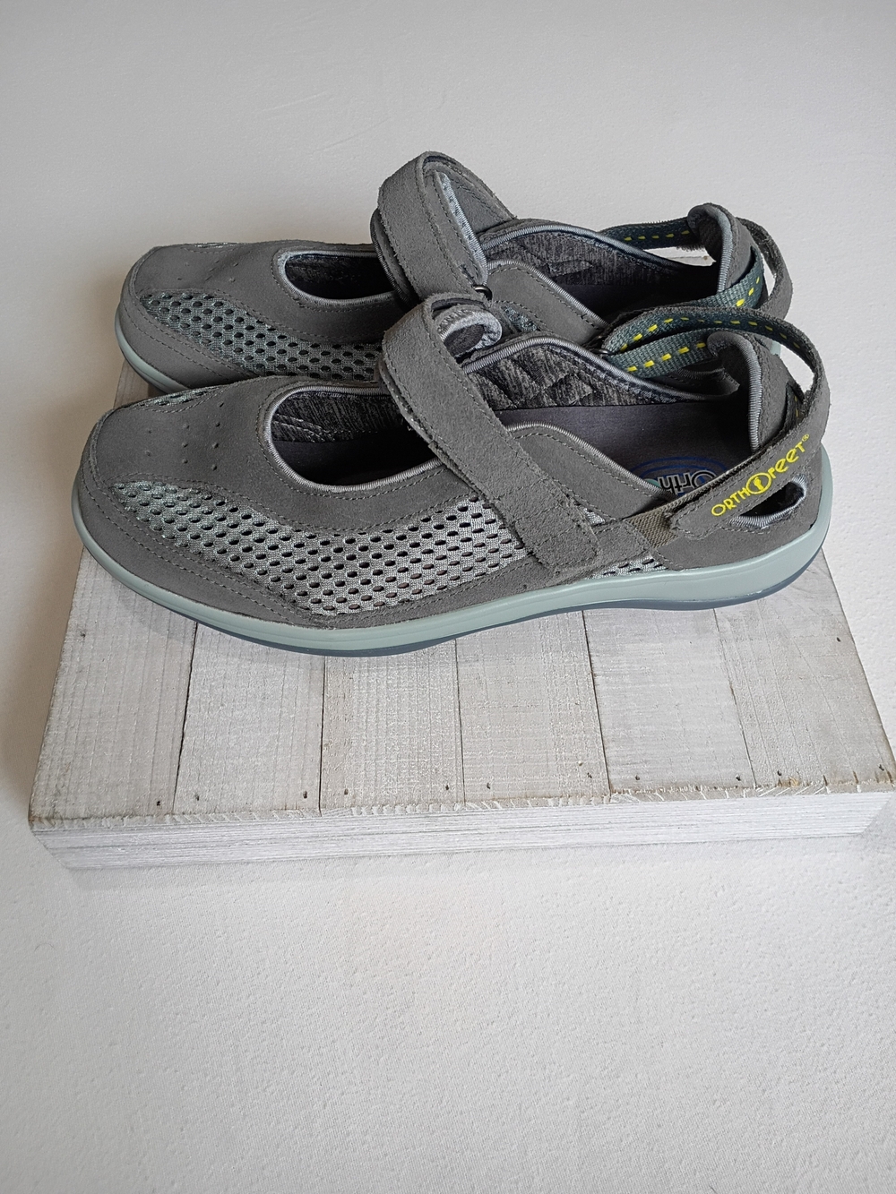 Orthofeet Sanibel Women's Gray Suede Mesh Mary Jane Orthopedic Shoes Sz 10 Xwide